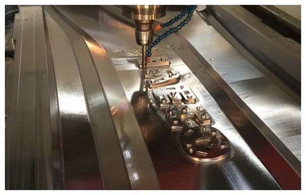 一張表格讓你知道SMC模具的優(yōu)點